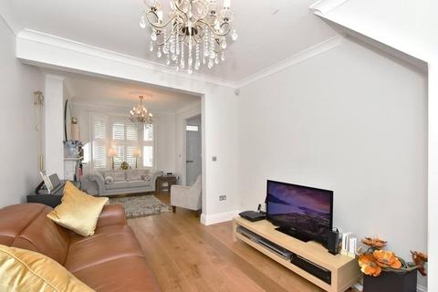 3 Princes Road, London, W13 9AS