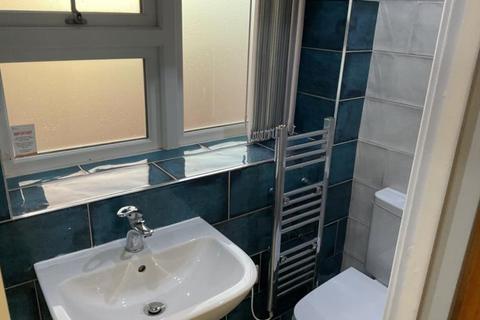 1 bedroom in a flat share to rent, Millstone Place, Millstone Lane, Leicester, LE1