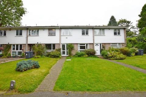 16 Berrow Drive, Birmingham, B15 3UB
