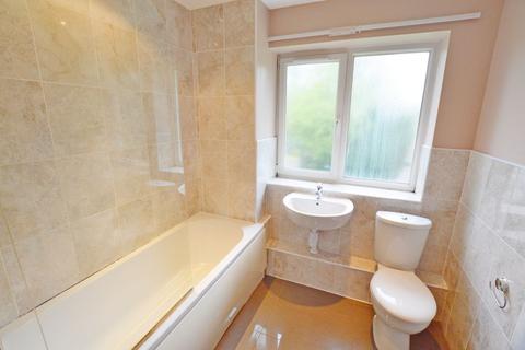 16 Berrow Drive, Birmingham, B15 3UB