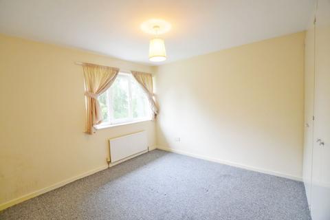 16 Berrow Drive, Birmingham, B15 3UB