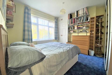 95 Richmond Avenue, Uxbridge, UB10 9BJ