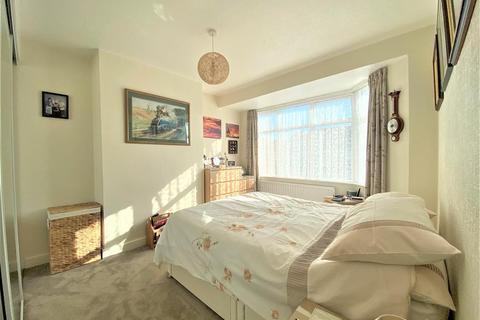 95 Richmond Avenue, Uxbridge, UB10 9BJ