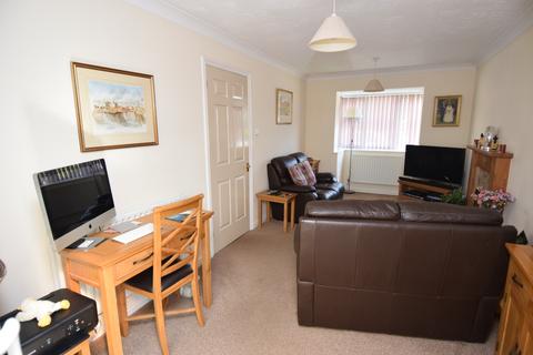 11 Beauchamp Drive, Amesbury, Salisbury, SP4 7TT