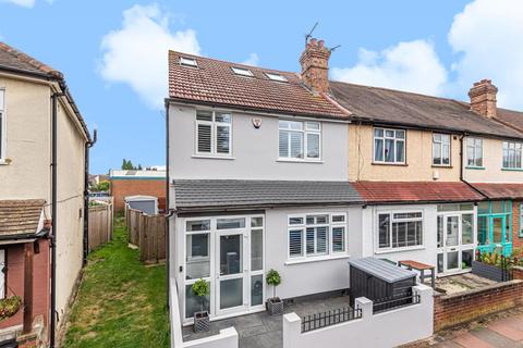 20 Woldham Road, Bromley, BR2 9LA