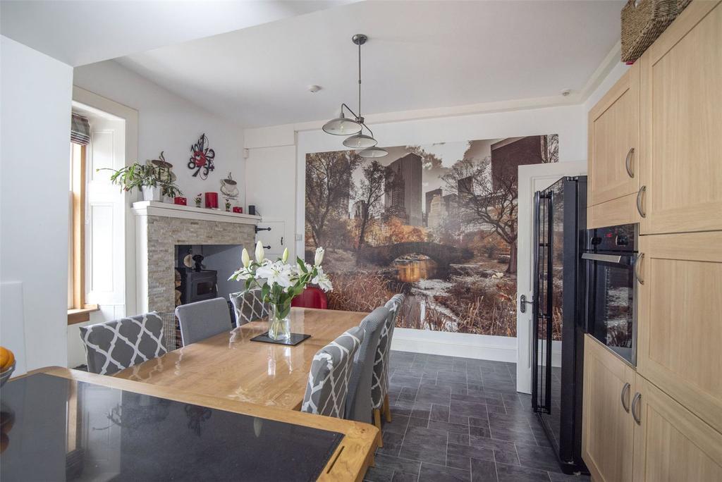 Mh- Dining Area