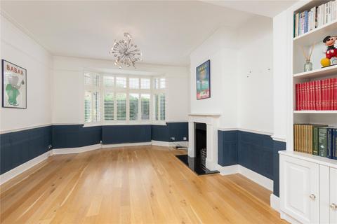 32 Manor Road, Richmond, TW9 1YB