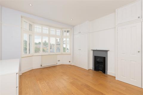 32 Manor Road, Richmond, TW9 1YB