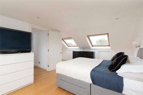 32 Manor Road, Richmond, TW9 1YB