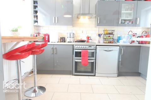 44 Cavell Road, Norwich, NR1 2LL