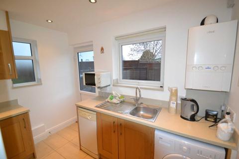 59 Clifton Road, Greenford, UB6 8SP