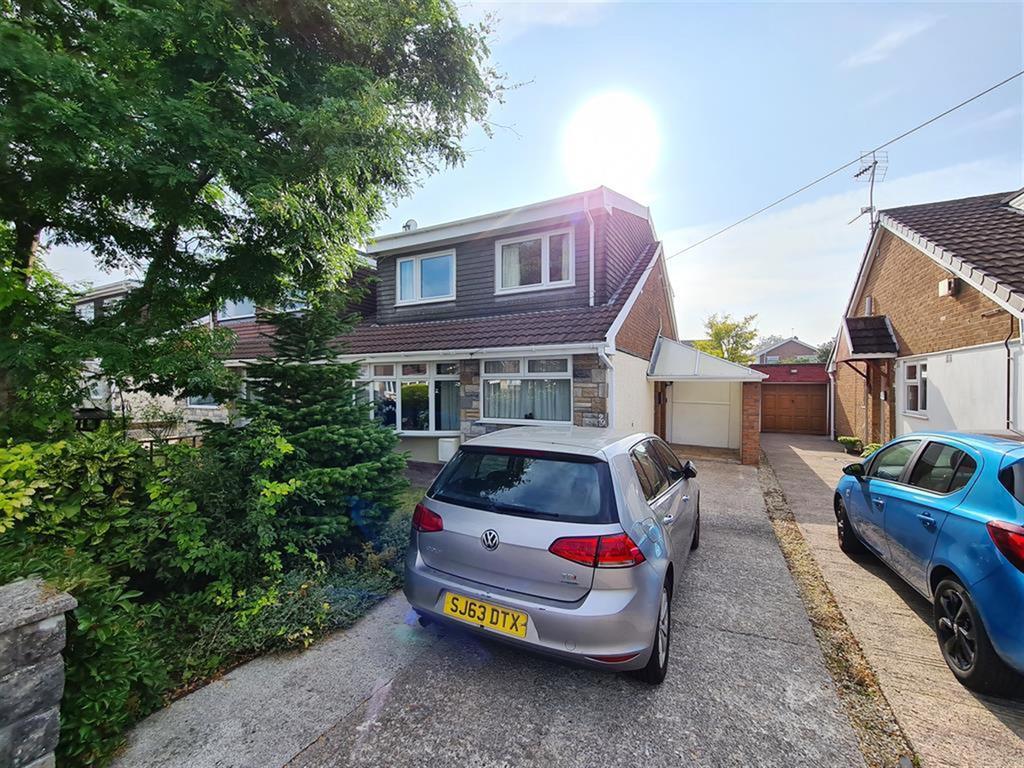 GlanyNant, Pencoed, Bridgend, CF35 6TG 3 bed semidetached bungalow