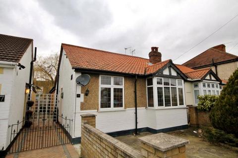 3 bedroom bungalow to rent, Green Lane, Sunbury-on-Thames, Surrey, TW16