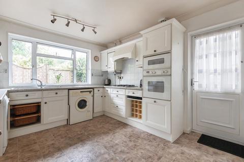 101 Ravensbourne Avenue, Bromley, BR2 0AZ