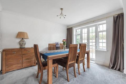 101 Ravensbourne Avenue, Bromley, BR2 0AZ
