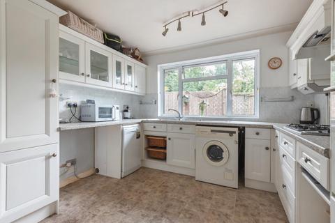 101 Ravensbourne Avenue, Bromley, BR2 0AZ
