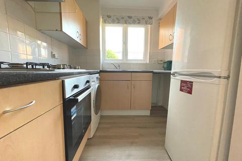 2 bedroom flat to rent, Pempath Place, Wembley HA9