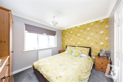 16 Clay Hill Road, Basildon, SS16 5DX