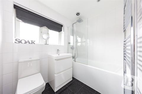 16 Clay Hill Road, Basildon, SS16 5DX