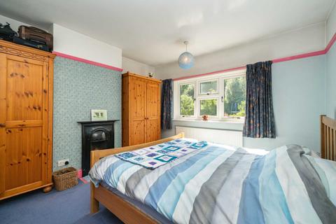 13 Roughdown Avenue, Hemel Hempstead, HP3 9BH