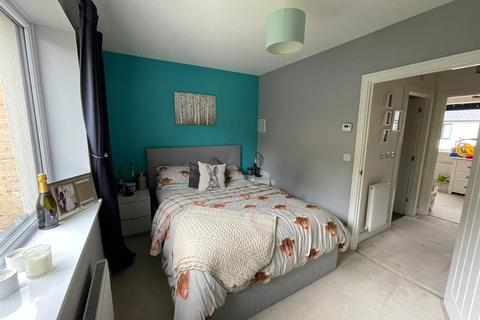 77 Budding Way, Dursley, GL11 5BE