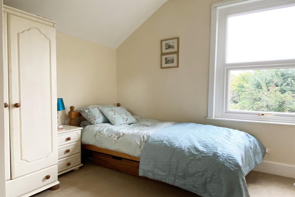 Bed 3