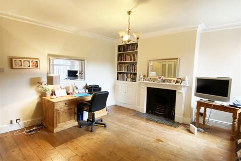 58 Breinton Road, Hereford, HR4 0JX