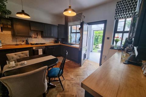 29 Lightburne Avenue, Leigh, WN7 3JG