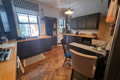 29 Lightburne Avenue, Leigh, WN7 3JG