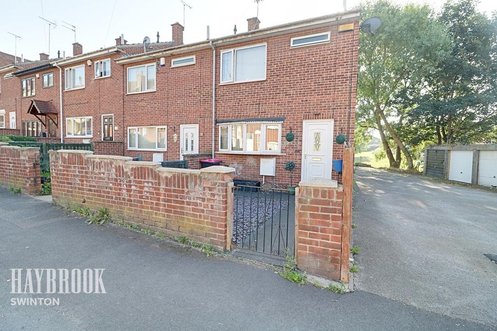 Cliffefield Road, Swinton 3 bed end of terrace house £120,000