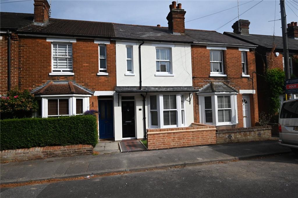 George Street, Basingstoke, Hampshire, RG21 2 bed terraced house - £ ...