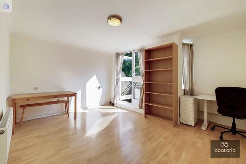 10 Burr Close, London, E1W 1NB