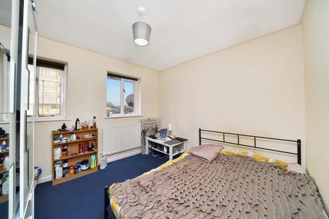 36 Abbey Road, London, E15 3LU
