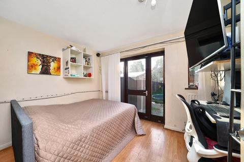 36 Abbey Road, London, E15 3LU