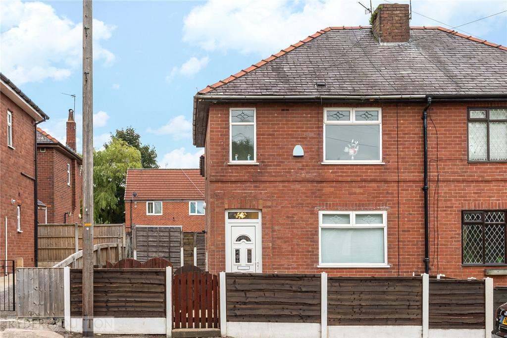 Ashton Road, Oldham, OL8 2 bed semidetached house £145,000