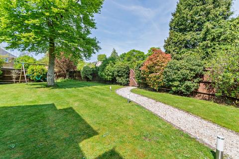 6 bedroom detached house for sale, The Avenue, Farnham Common, SL2