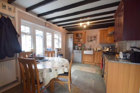 Poplar Cottage, 3 Brickyard, Porthcawl, CF36 5PP