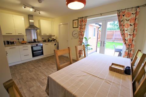 53 Fraser Drive, Bramshall, Uttoxeter, ST14 5EH