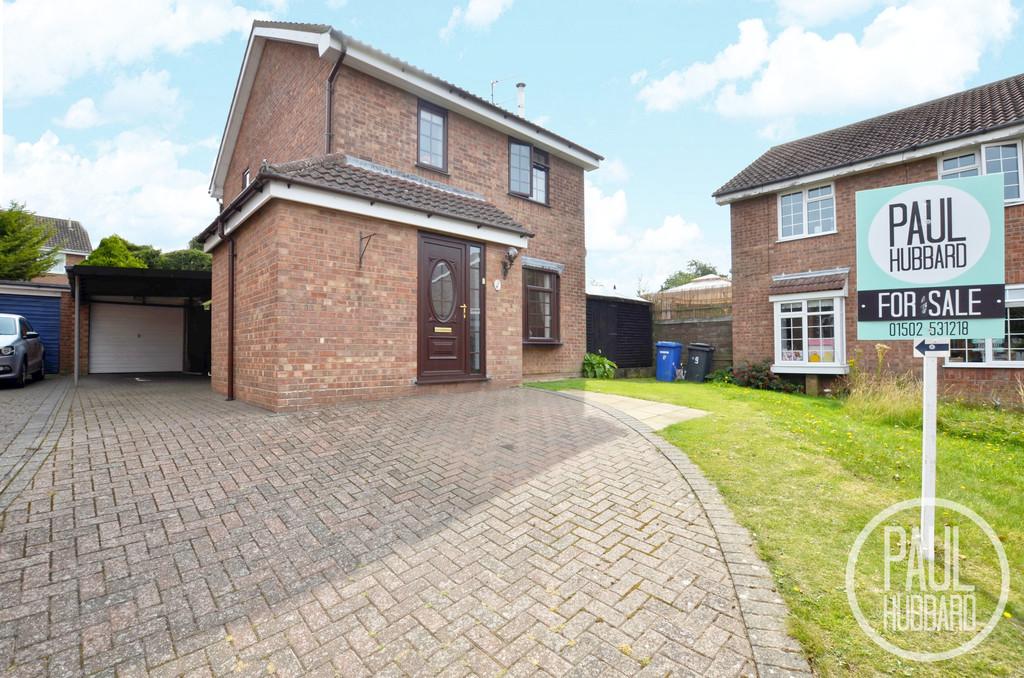 Bucknam Close, Kessingland, Suffolk 3 bed detached house £290,000