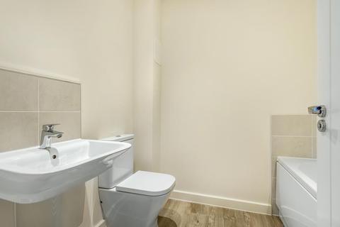 17 Faulkner Place, Brize Norton, Carterton, OX18 1NF