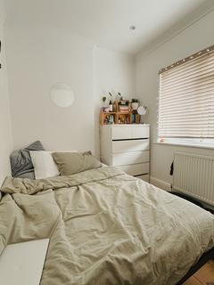 Land to rent, Abbotsleigh Road, Furzedown