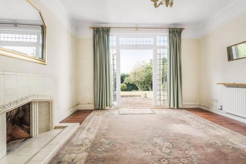 62 Purley Downs Road, South Croydon, CR2 0RA