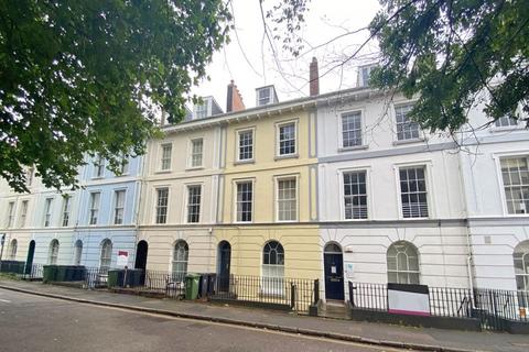 Flat 4, 7 Richmond Road, Exeter, EX4 4JA