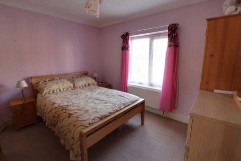 4 Collis Street, Reading, RG2 0AE