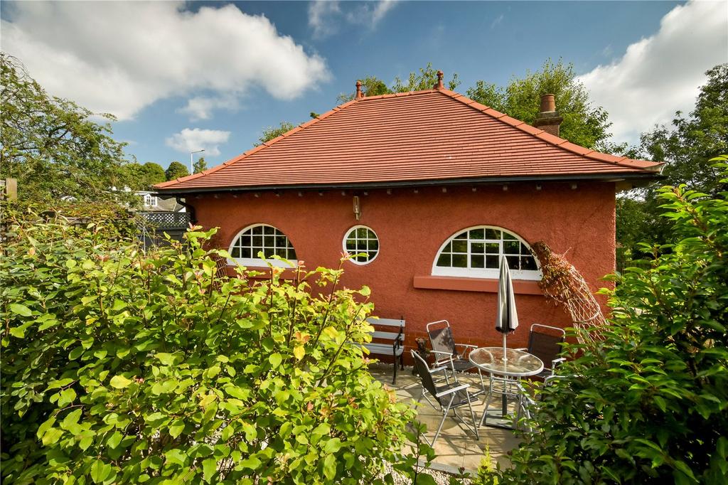 Coach House