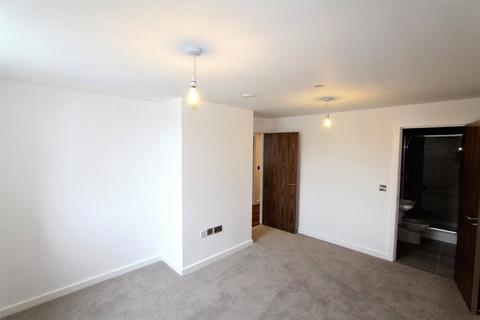 2 bedroom apartment to rent, Regent Road, Manchester, M3