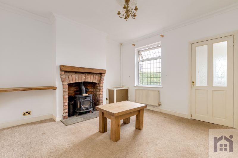 Preston Road, Coppull, PR7 5DN 2 bed terraced house £115,000