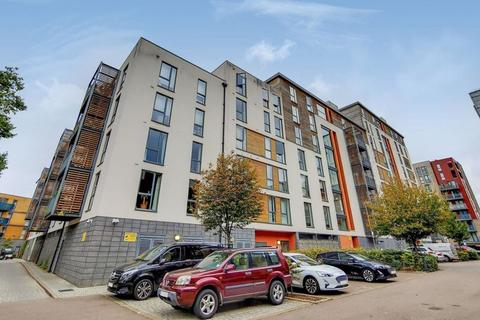3 bedroom apartment for sale - Galton Court Colindale, London NW9