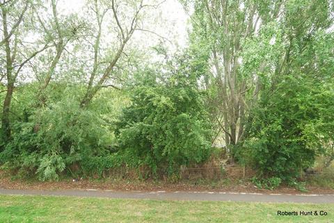 114 Kilross Road, Feltham, TW14 8SA