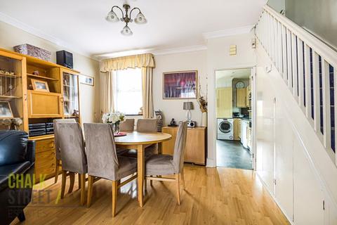 66 Kenneth Road, Romford, RM6 6LP